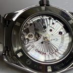 Omega Seahorse 41.5 millimeters 231.10.42.21.01.004