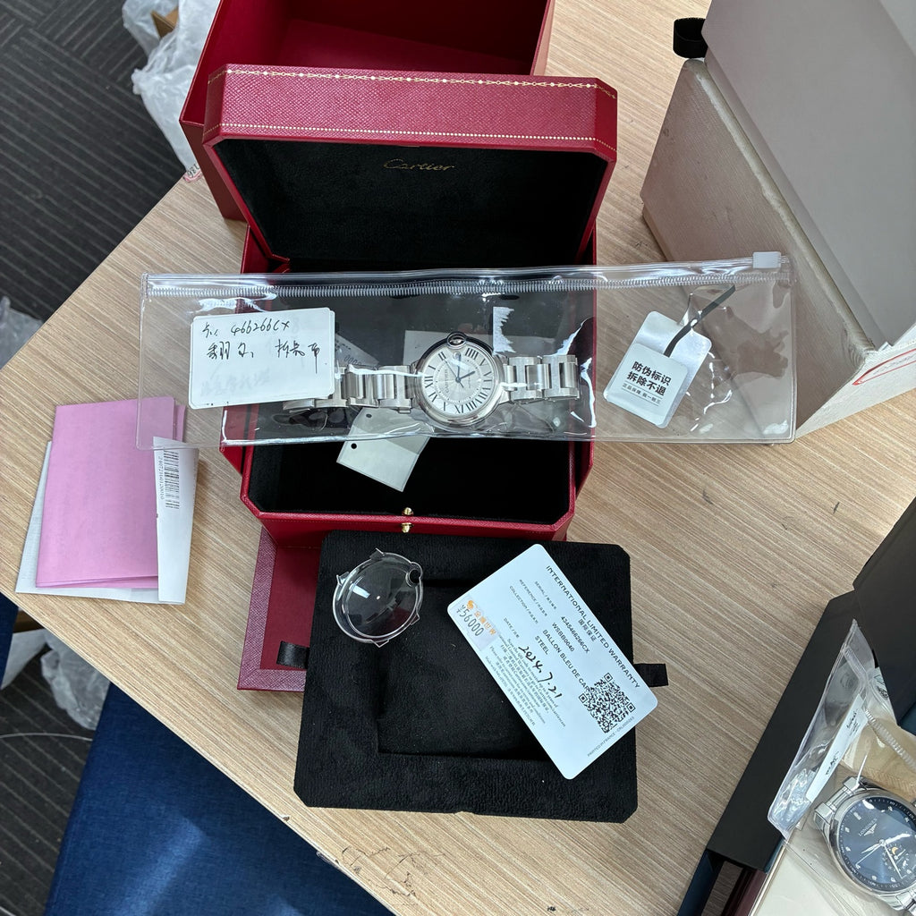 Cartier Ballon Bleu de Cartier Cartier Blue Balloon watch 40mm WSBB0040