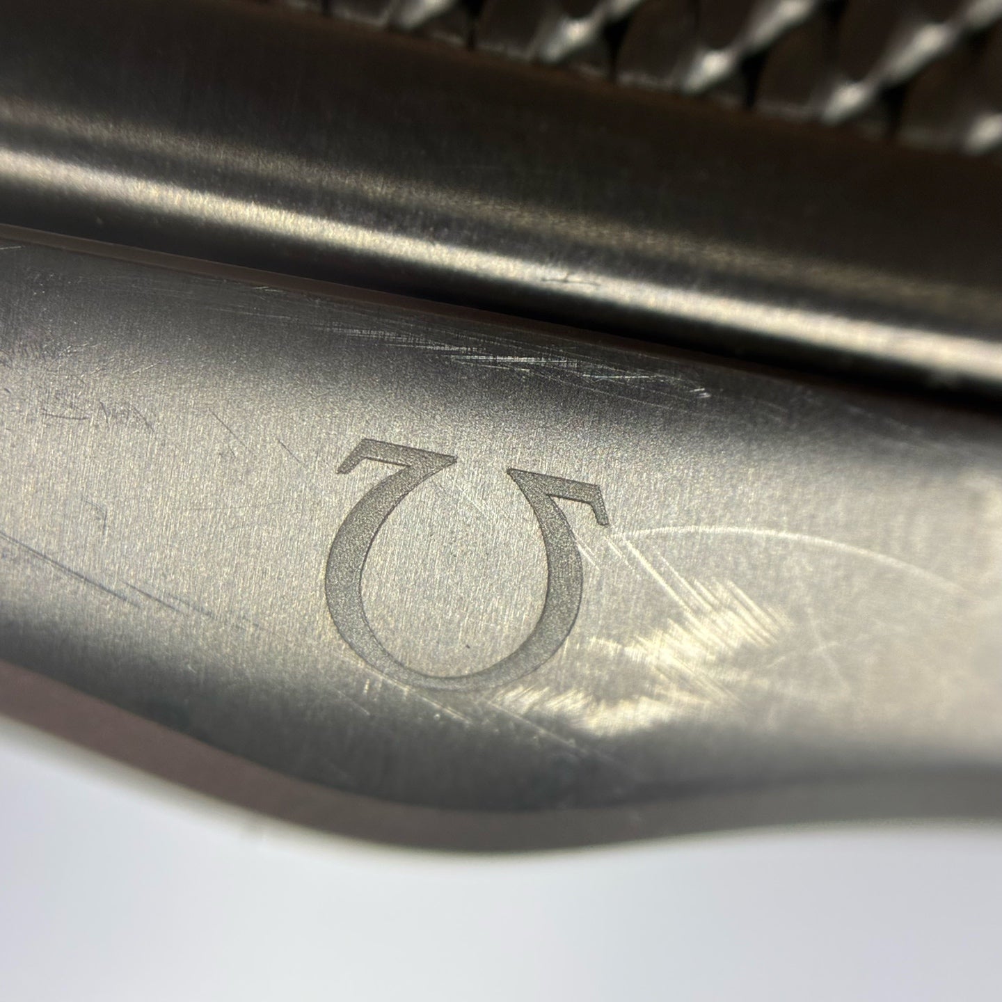 Omega Seahorse Series 42 210.90.42.20.01.001
