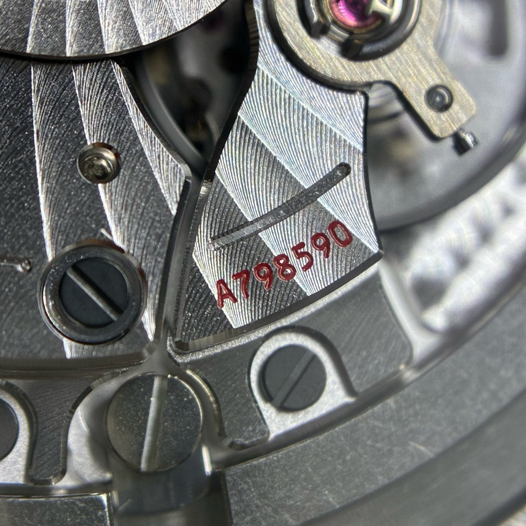 Omega Seahorse Series 42 210.90.42.20.01.001