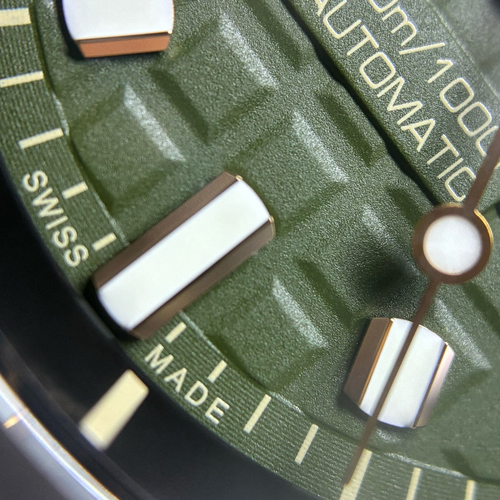 Audemars Piguet Royal Oak Offshore 42mm 15720ST.OO.A052CA.01