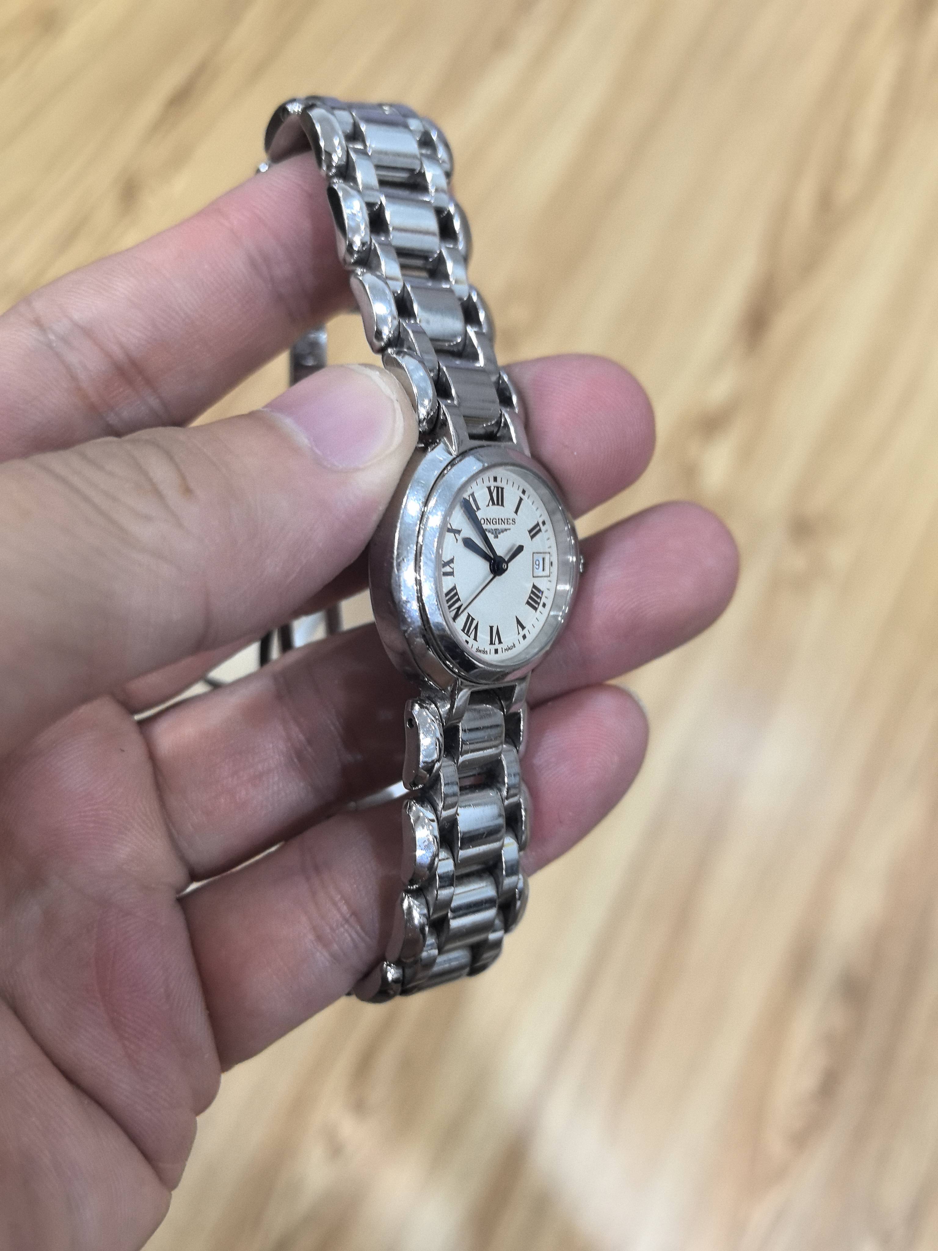 Longines Longines Heart Moon Collection Quartz watch 26.50mm L8.110.4.71.6
