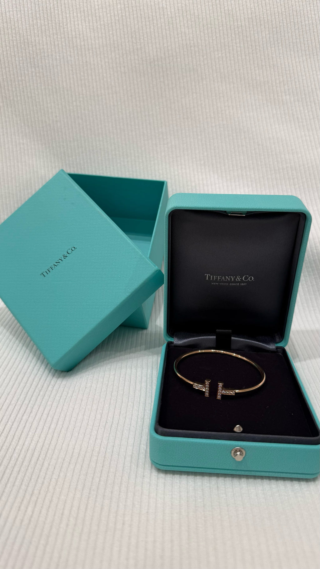 Tiffany Rose gold Bangle