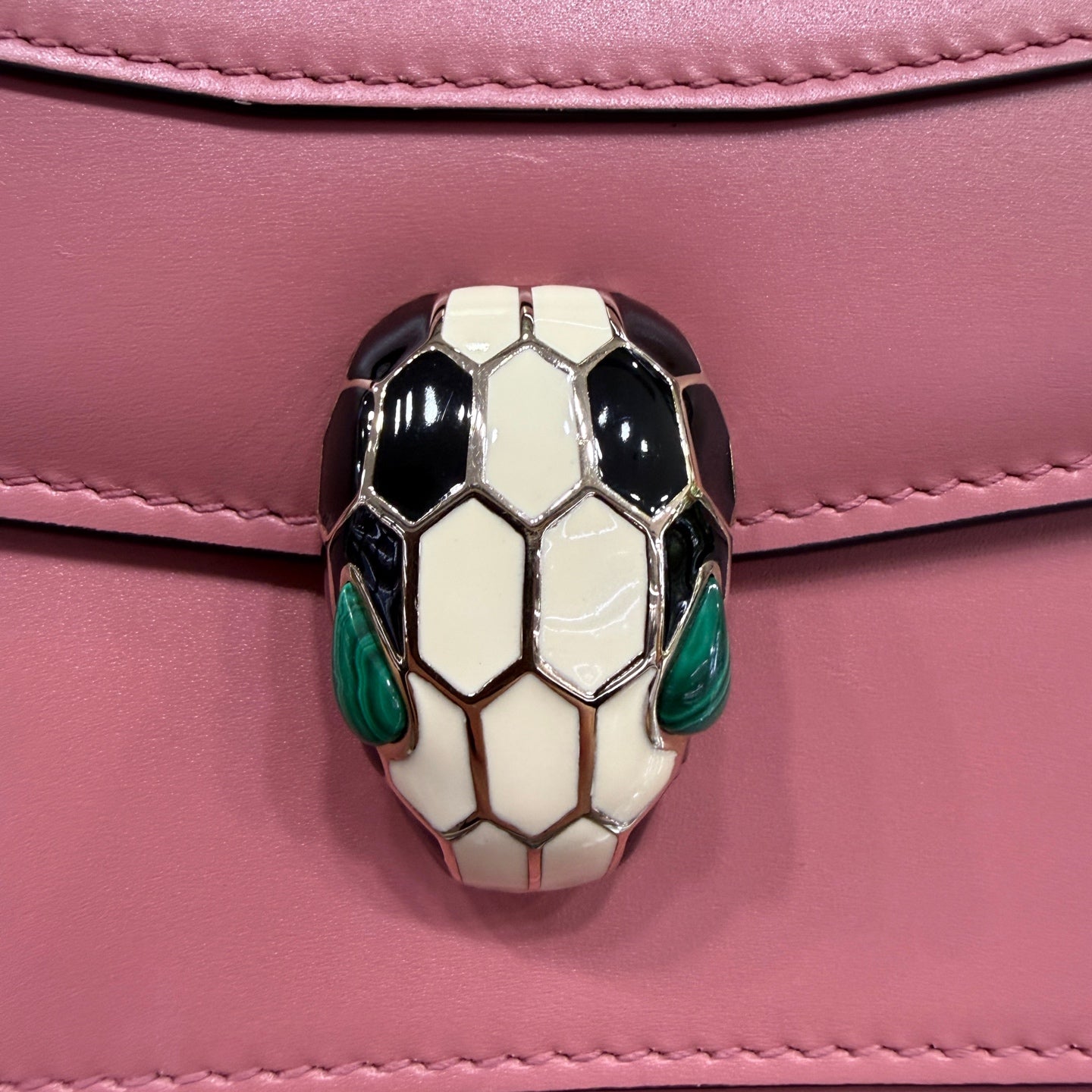 Bvlgari Serpenti Forever Pink Crossbody 28 x 19 x 7.5 cm – 11 x 7.5 x 2.9 inches 285170