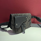 Dior Black Saddle Bag 24 centimeters x 17.5 centimeters 1ADPO095YKY_H15E