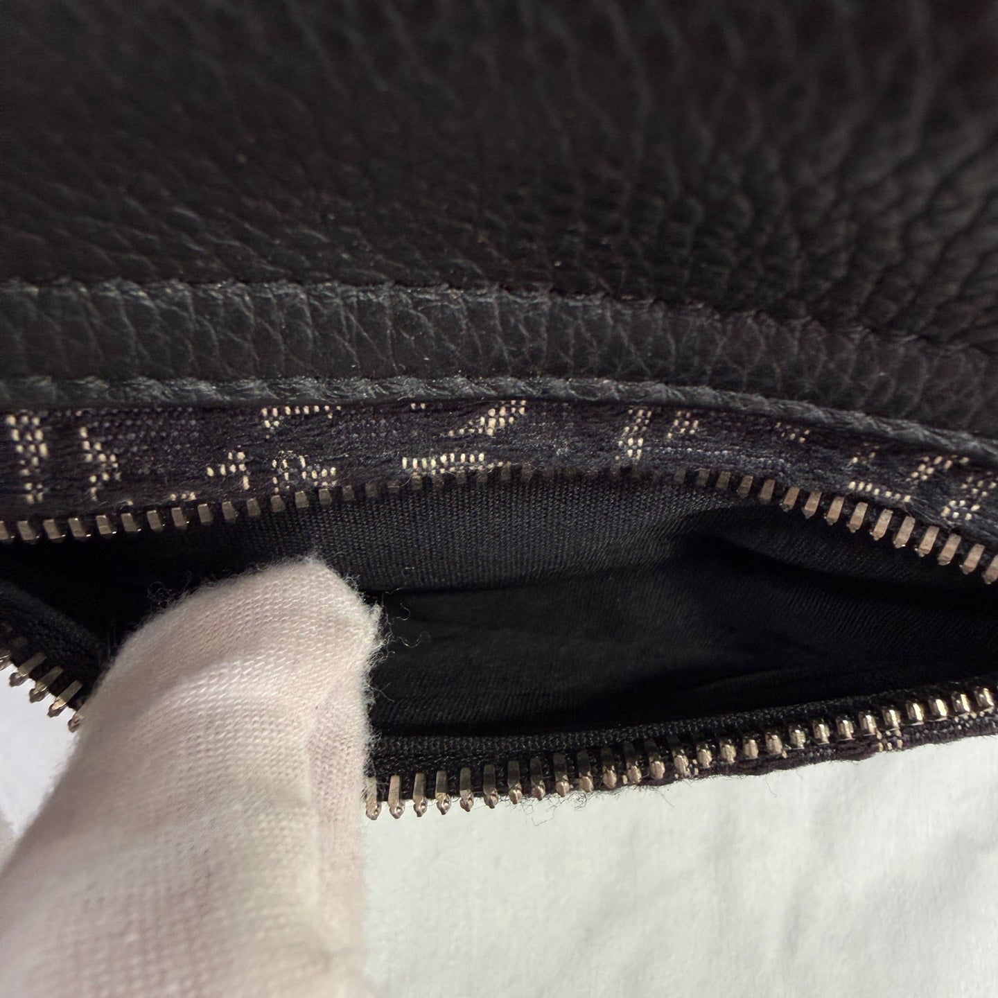Dior Black Saddle Bag 24 centimeters x 17.5 centimeters 1ADPO095YKY_H15E
