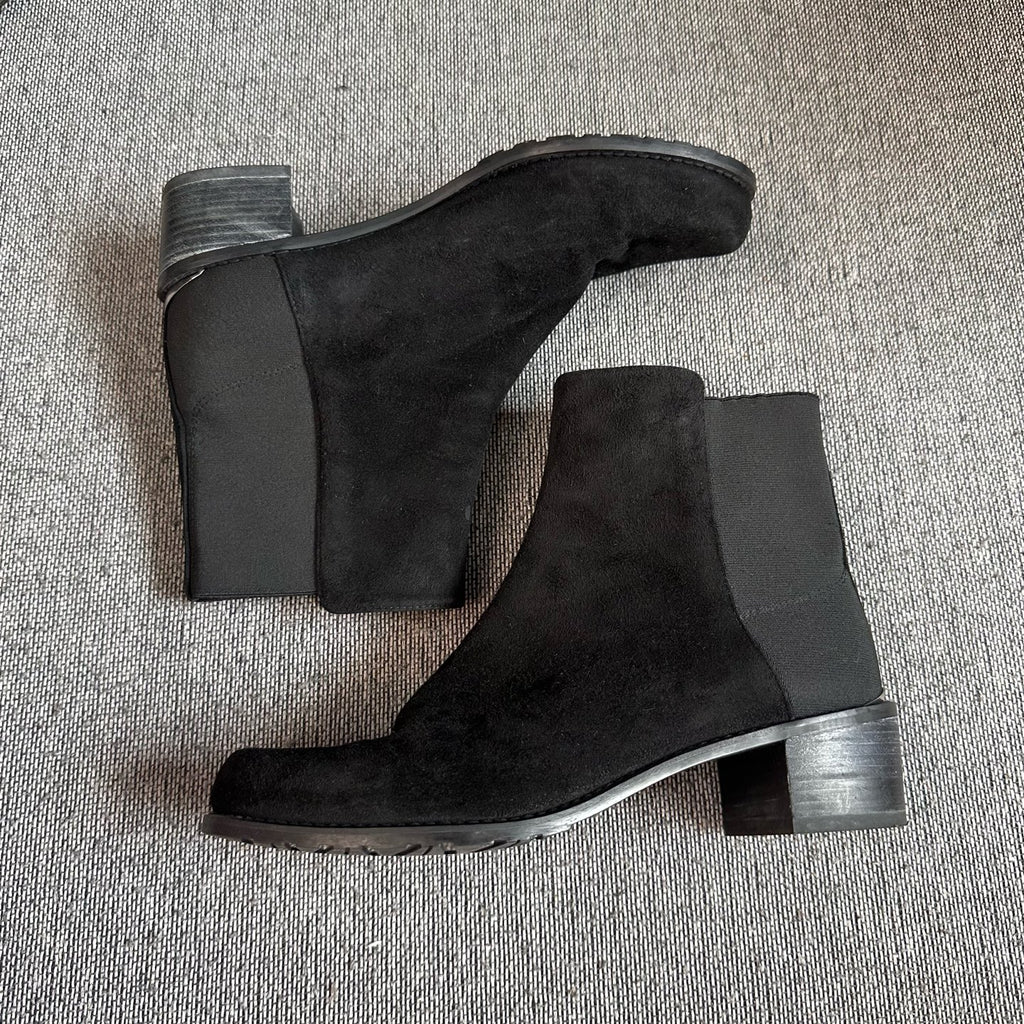 空白 Ankle boots