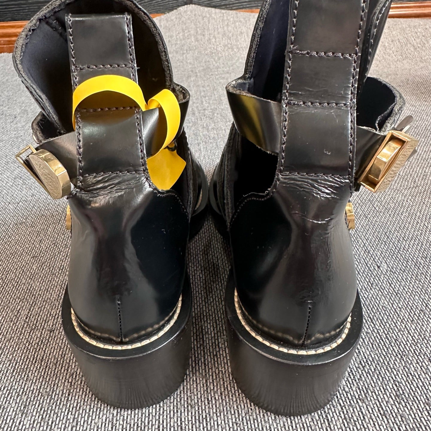 Balenciaga Leather Ankle boots