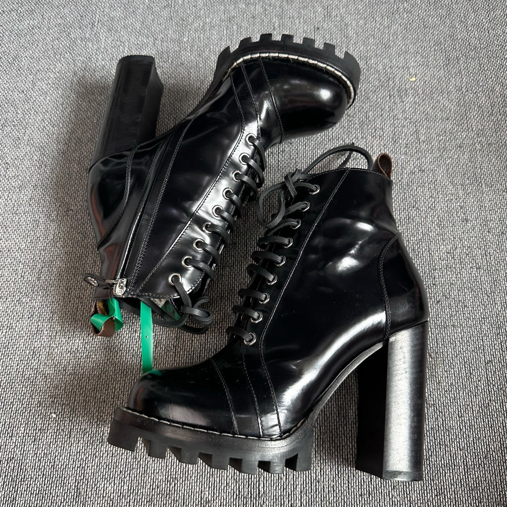 Louis Vuitton Ankle boots