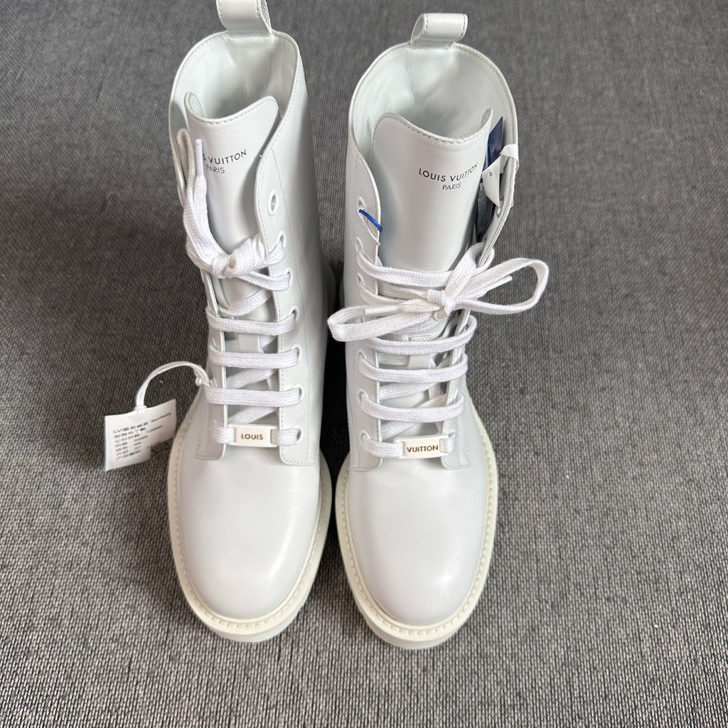 Louis Vuitton 3 Lita boots