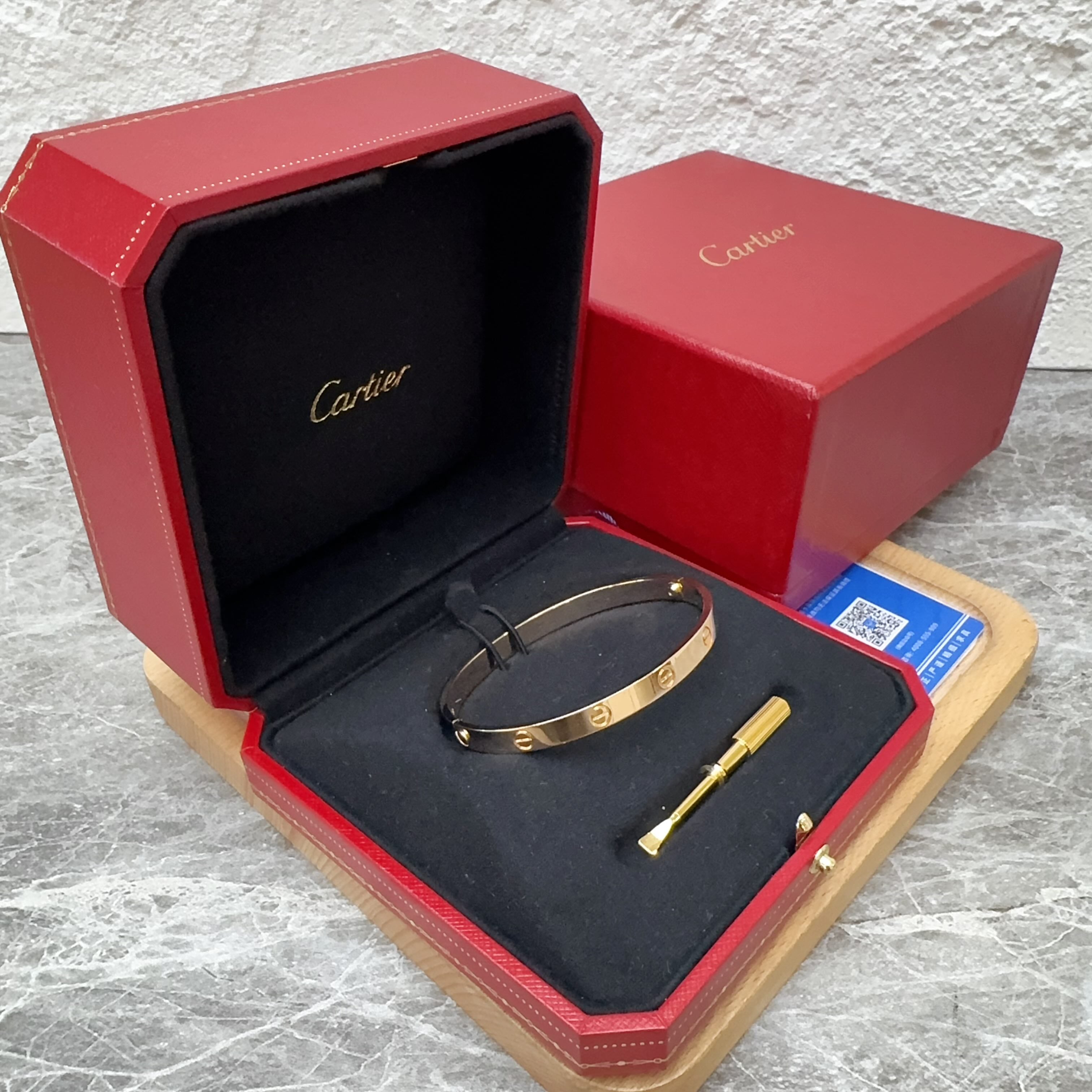 Cartier Rose gold Bangle