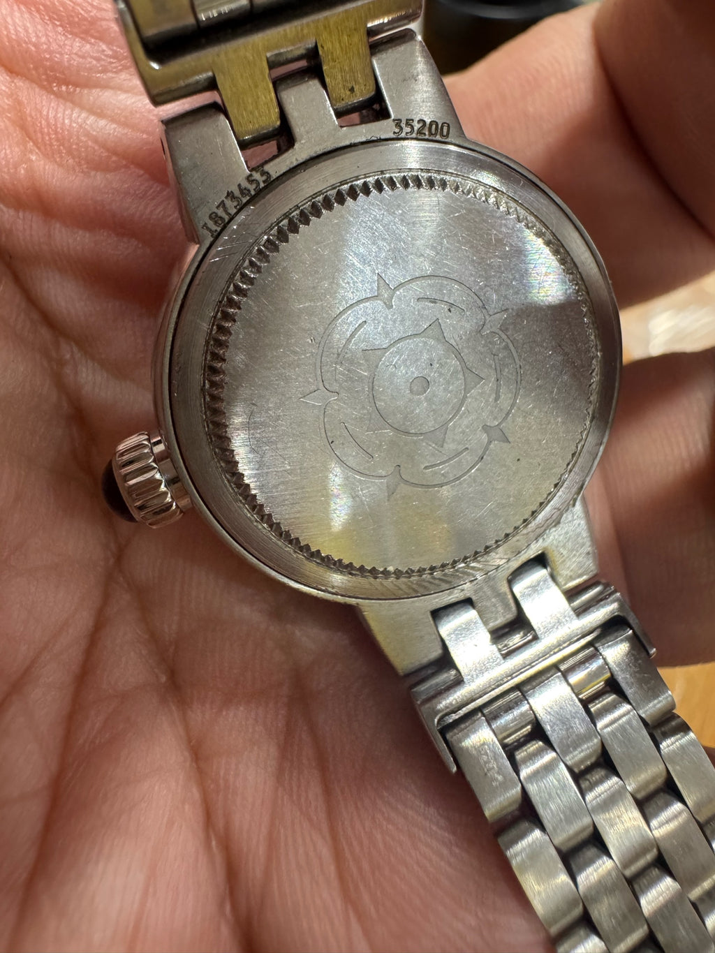 Tudor Rose Collection 26 millimeters m35200-0001