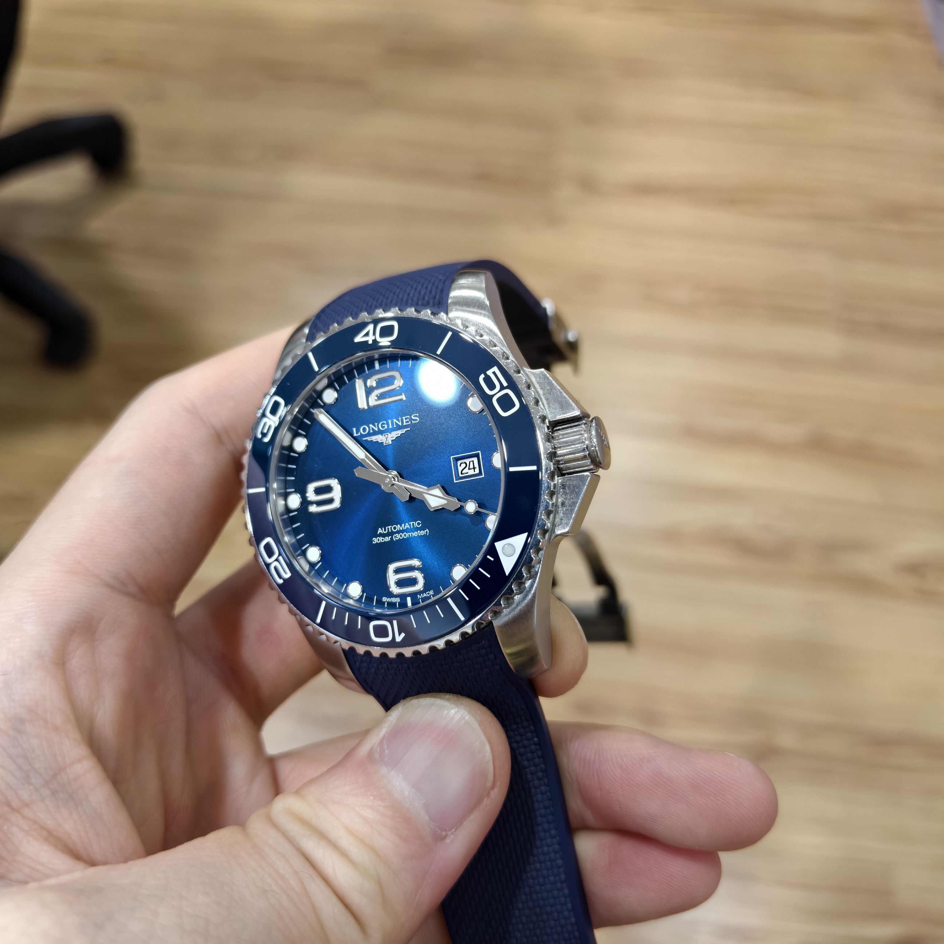 Longines Conquest Diving Series Mechanical watch 43.00mm L3.782.4.96.9