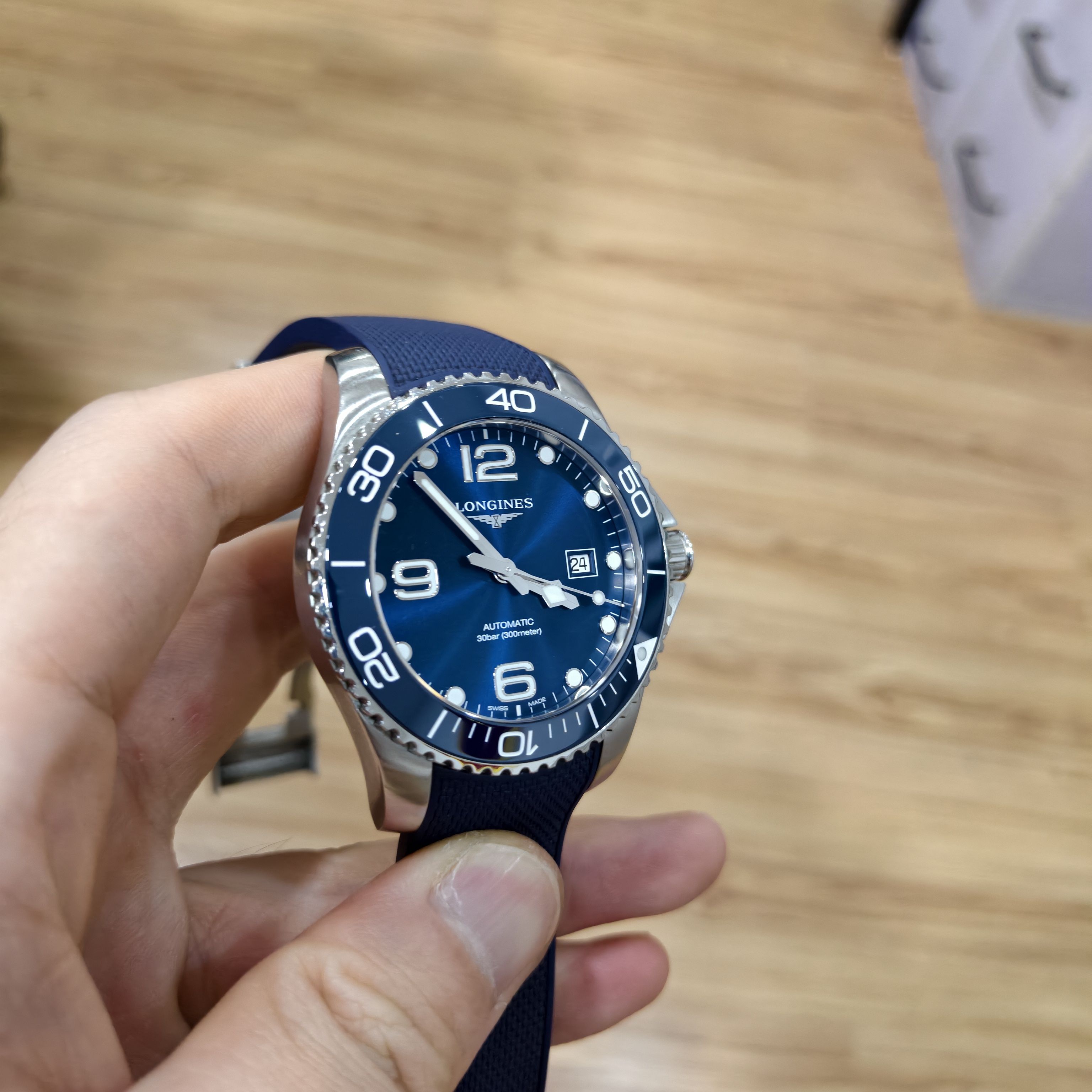 Longines Conquest Diving Series Mechanical watch 43.00mm L3.782.4.96.9