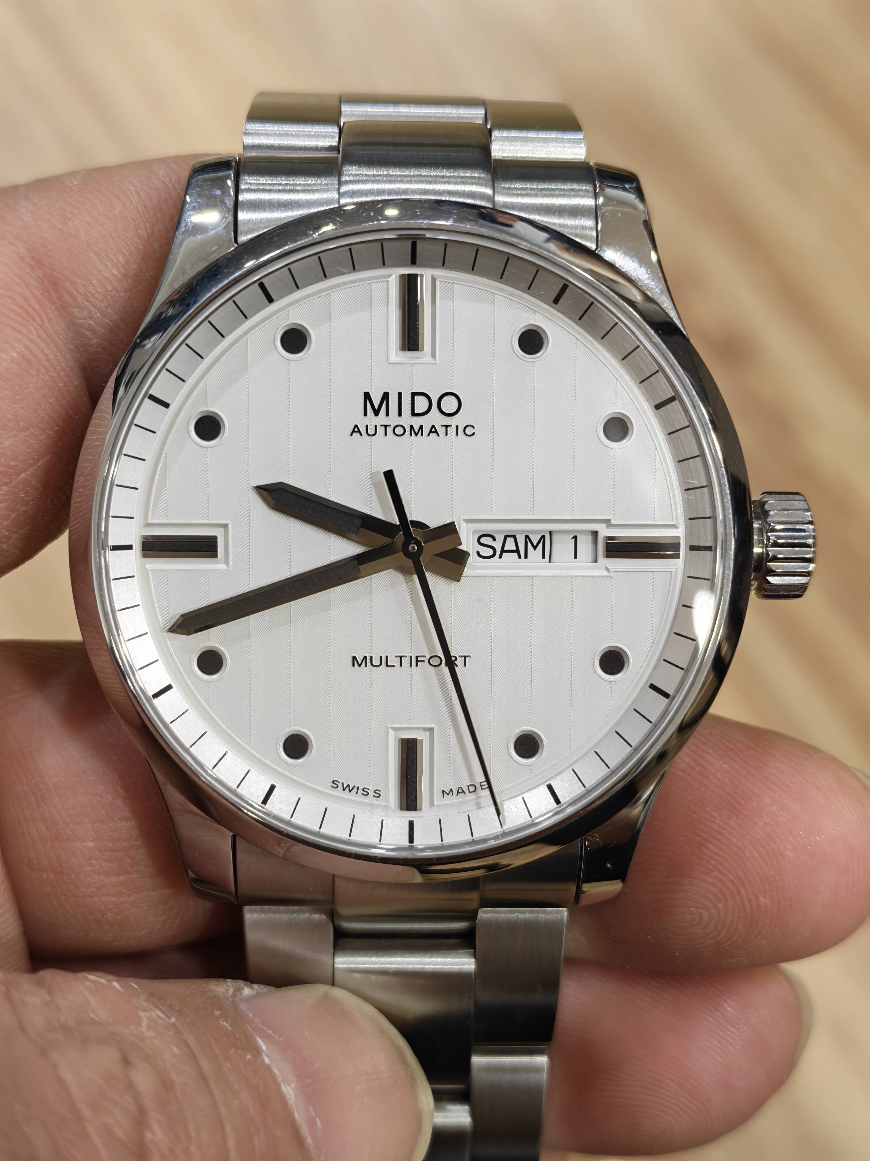 Mido Helmsman Automatic (self-winding) watch 42 millimeters M005.430.11.031.80