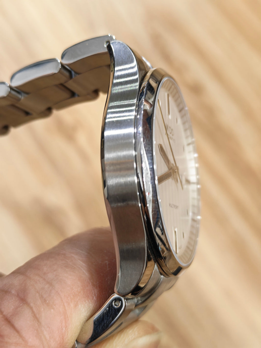 Mido Helmsman Automatic (self-winding) watch 42 millimeters M005.430.11.031.80