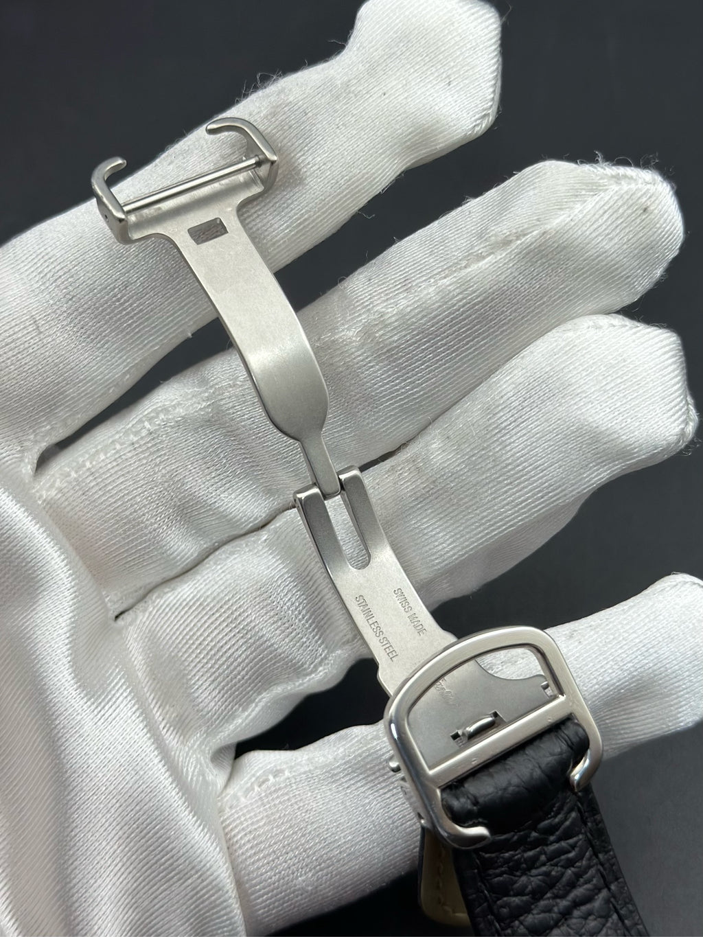 Cartier White Quartz watch