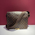 Louis Vuitton Messenger Bag