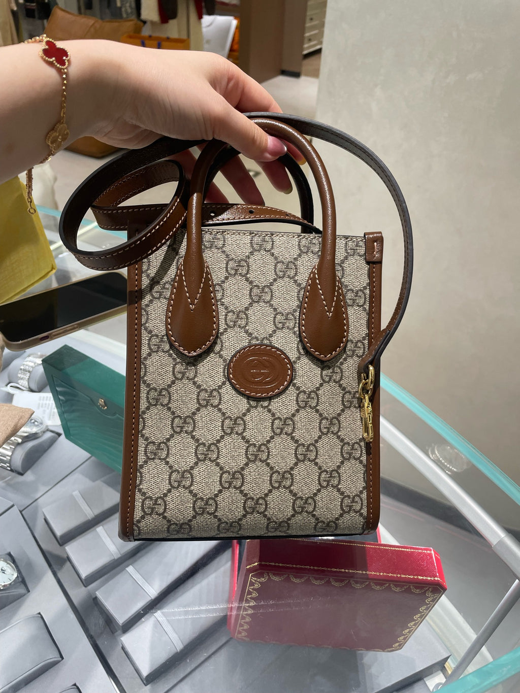 Gucci