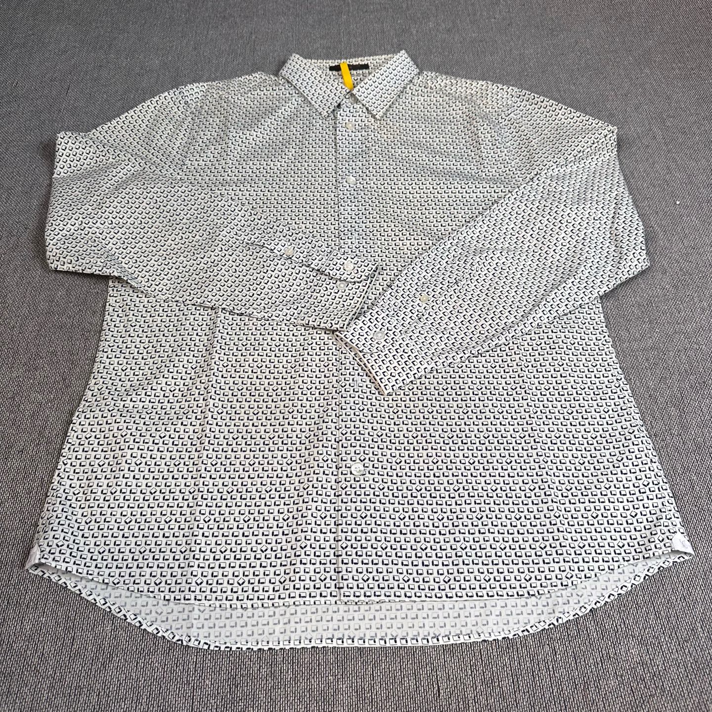 空白 Shirt