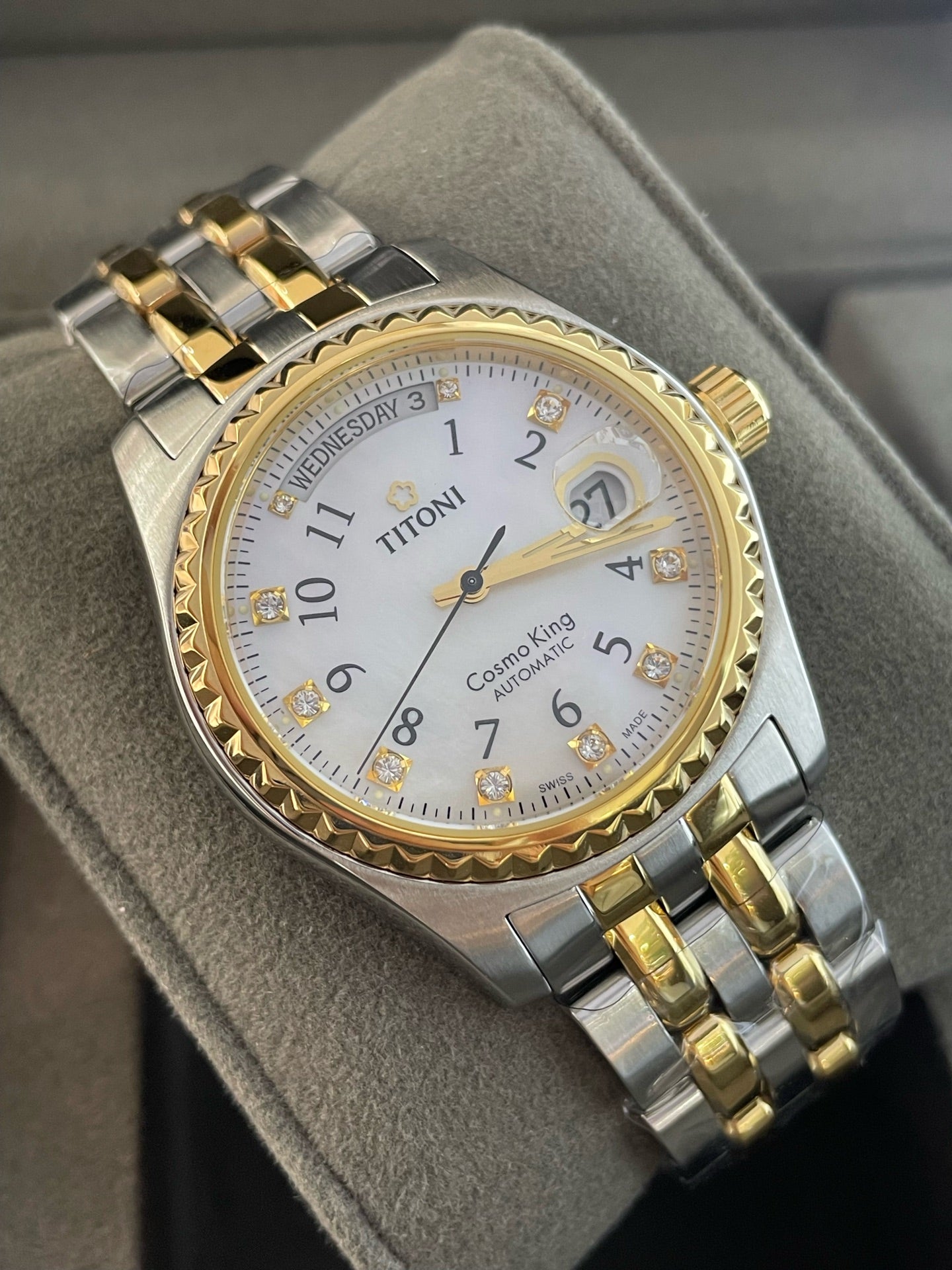 Rolex White Automatic (self-winding) watch