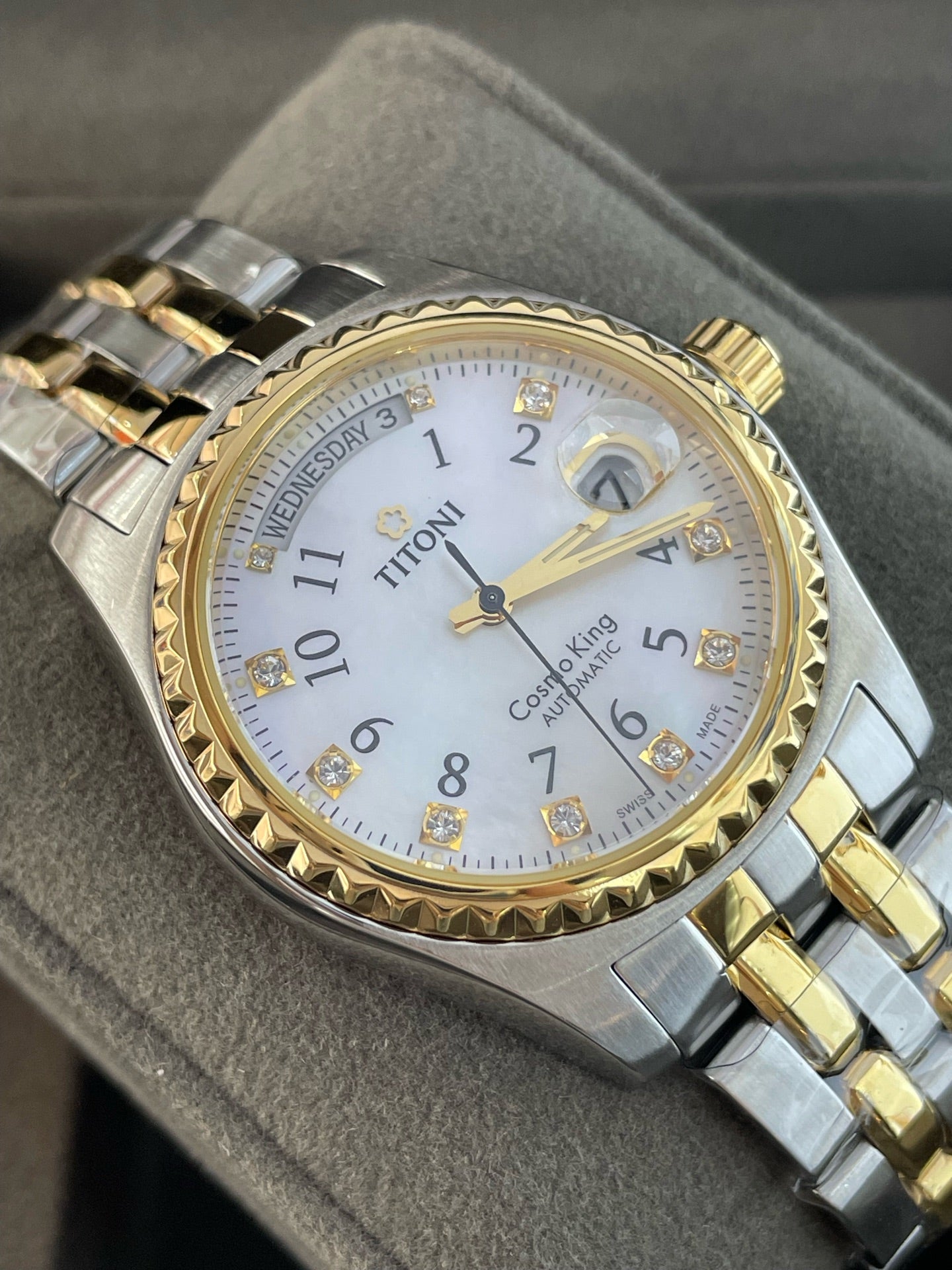 Rolex White Automatic (self-winding) watch
