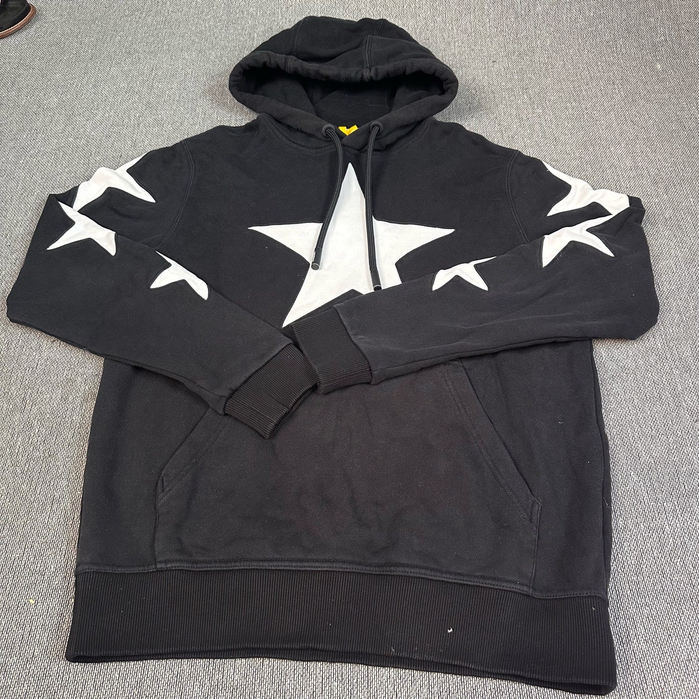空白 Black