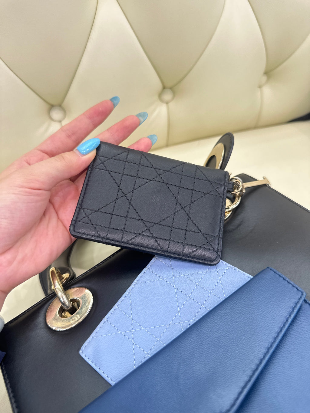 Dior