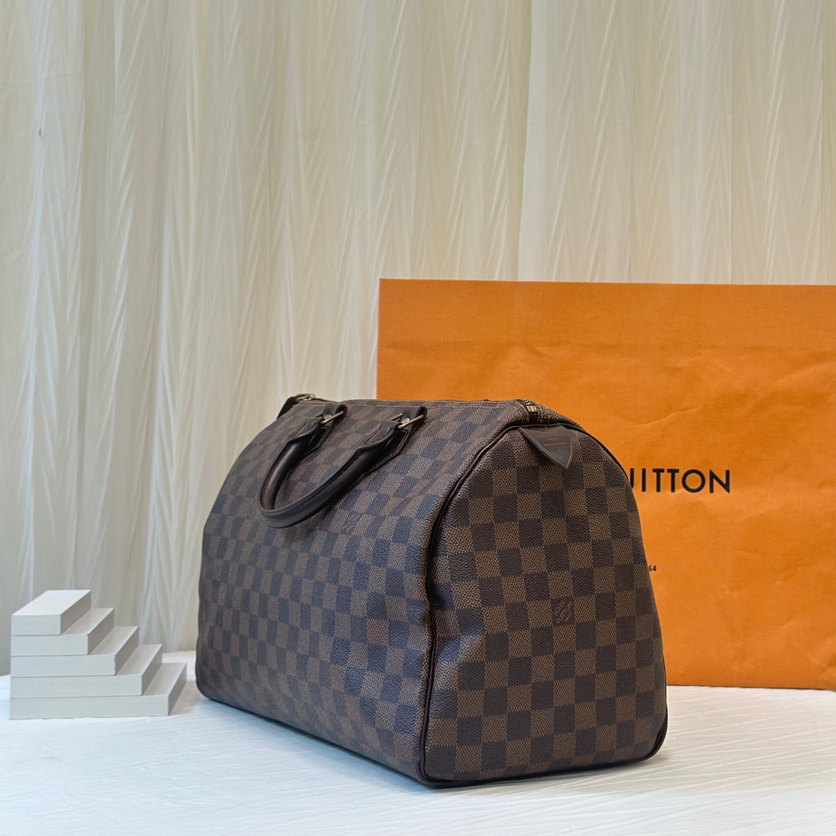Louis Vuitton Brown Satchel Length 35 x Width 18 x Height 24 cm N41523