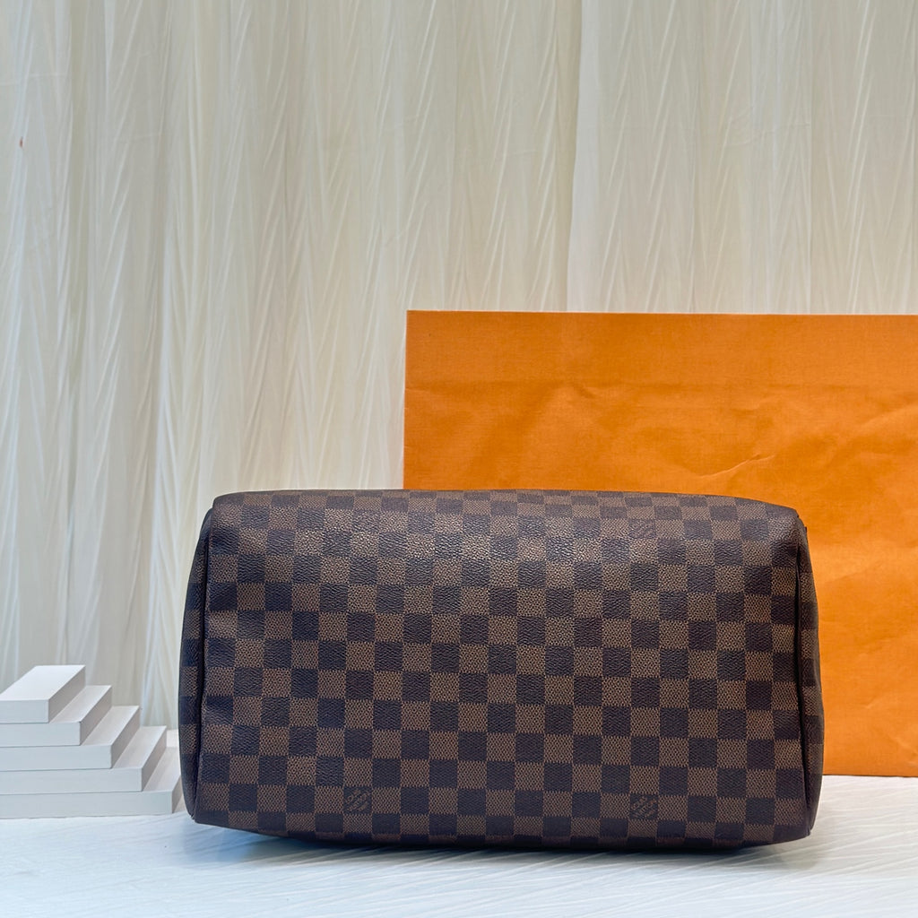 Louis Vuitton Brown Satchel Length 35 x Width 18 x Height 24 cm N41523