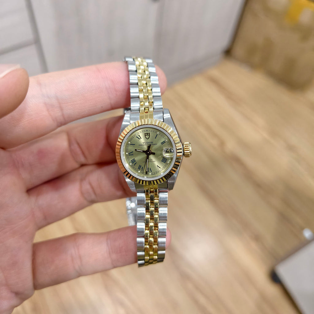 Tudor Automatic (self-winding) watch