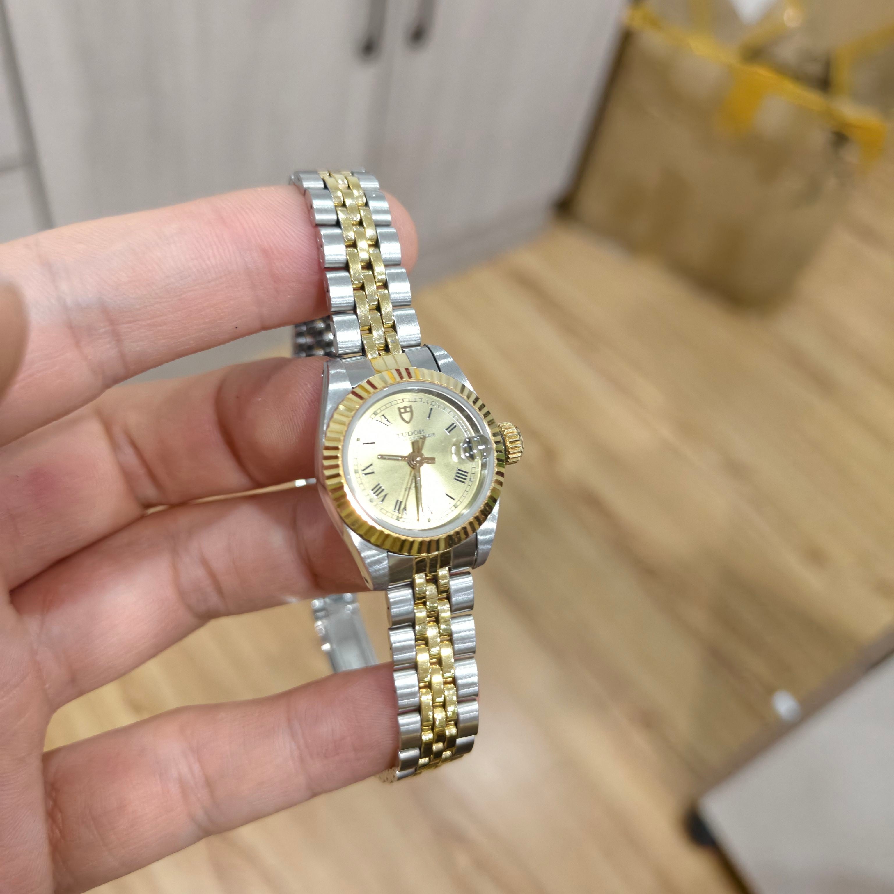 Tudor Automatic (self-winding) watch