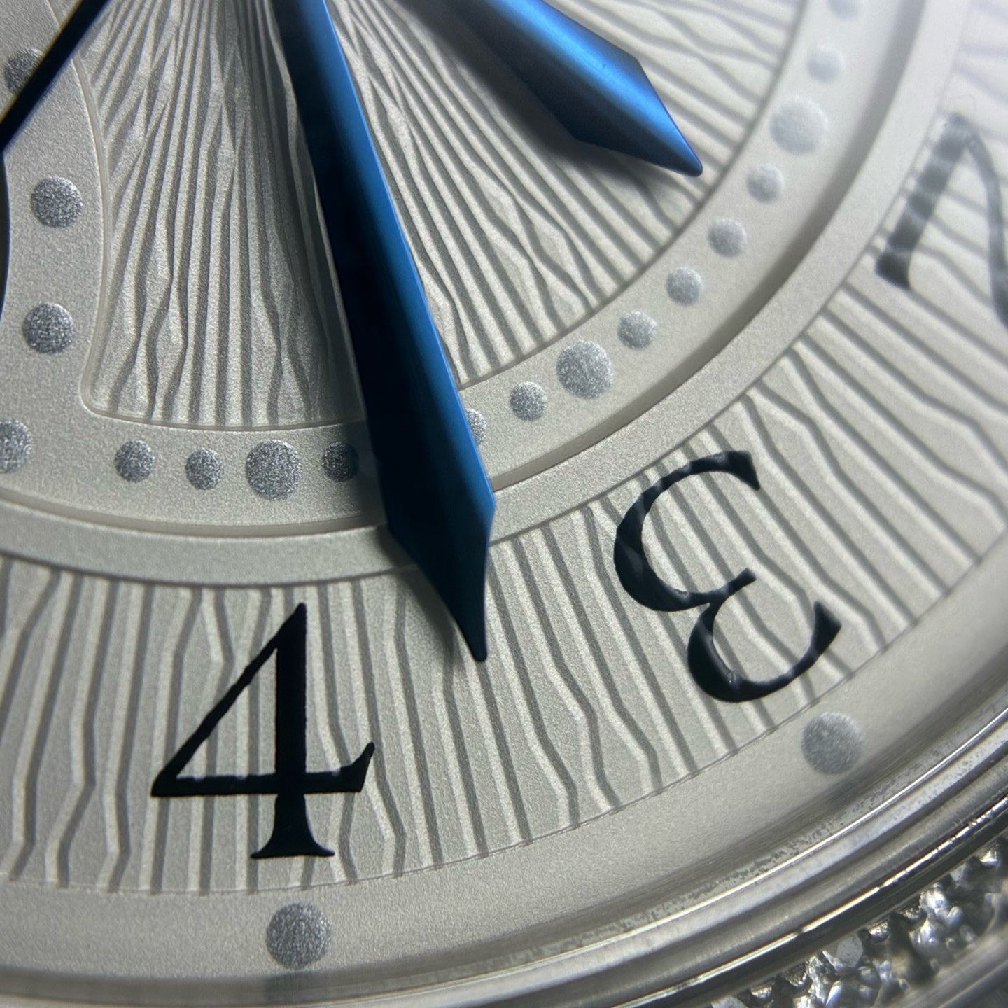 Jaeger LeCoultre RENDEZ-VOUS CLASSIC Date Series Watch 29 millimeters Q3468430