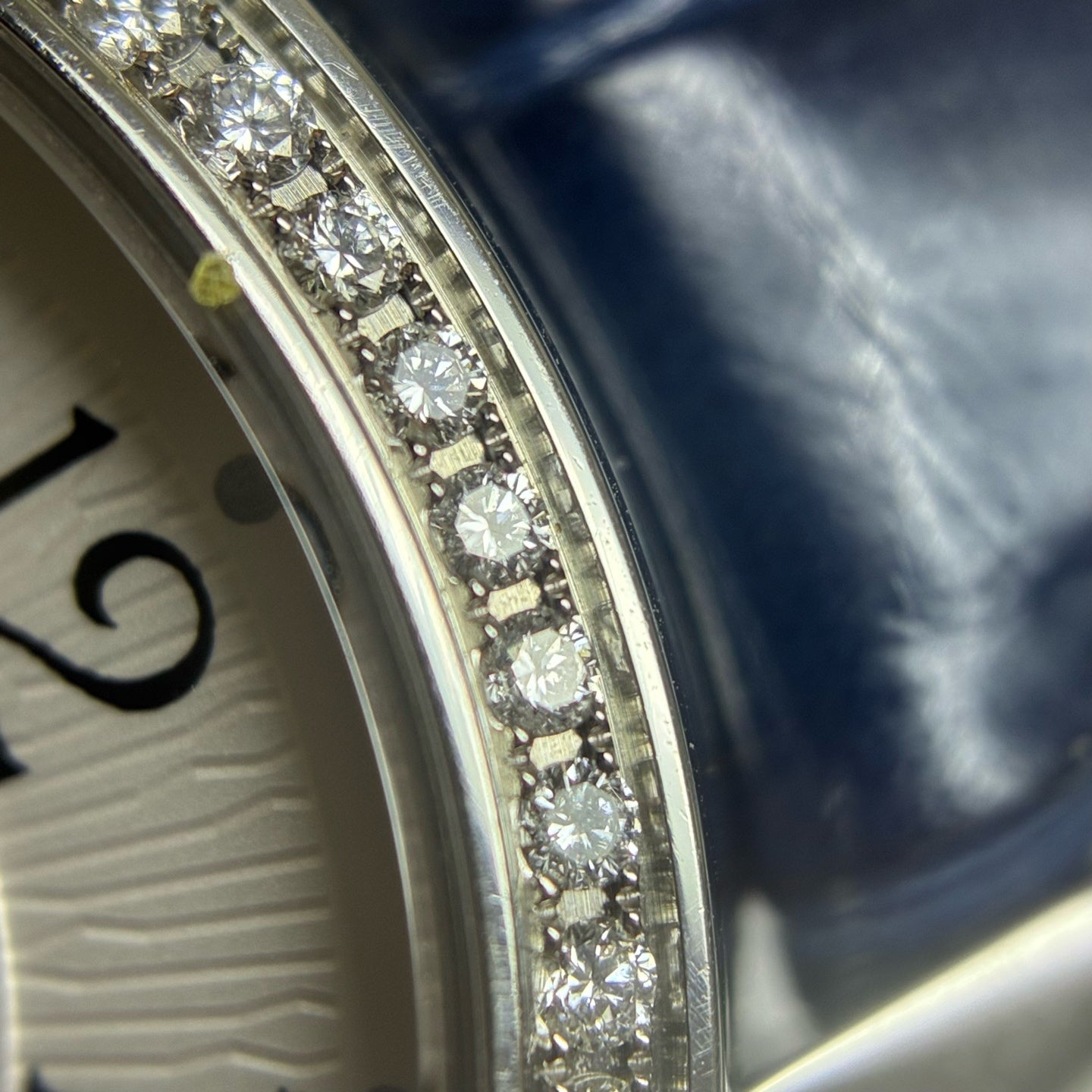 Jaeger LeCoultre RENDEZ-VOUS CLASSIC Date Series Watch 29 millimeters Q3468430