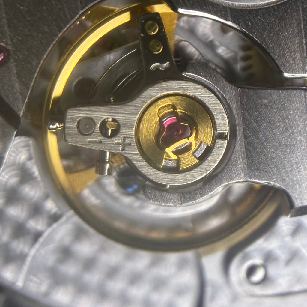 Girard-Perregaux Laureato 42 mm 81020-11-131-11A