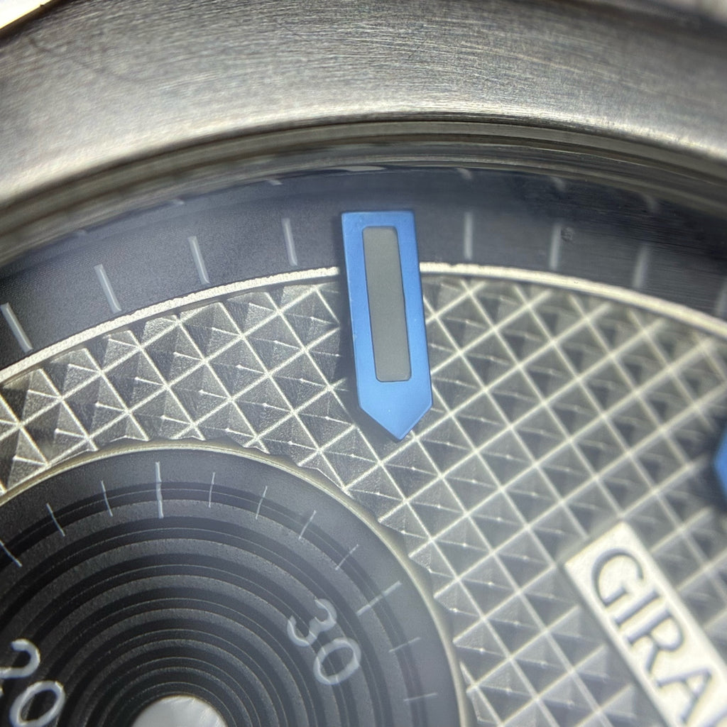 Girard-Perregaux Laureato 42 mm 81020-11-131-11A