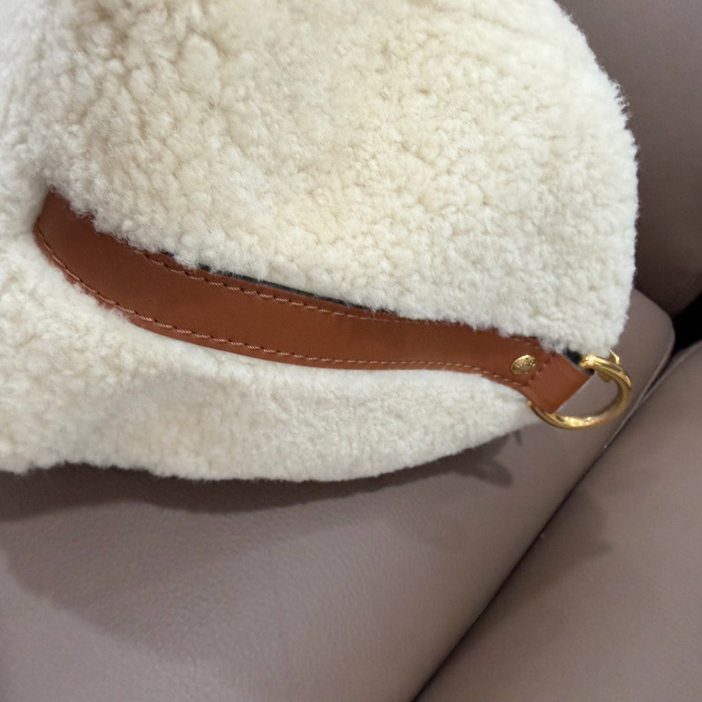 Louis Vuitton Leather 25 x 19 x 15