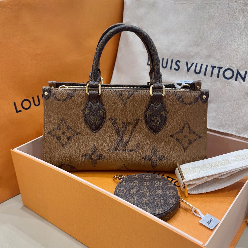 Louis Vuitton Onthego Crossbody 25 x 13 x 10 M46653