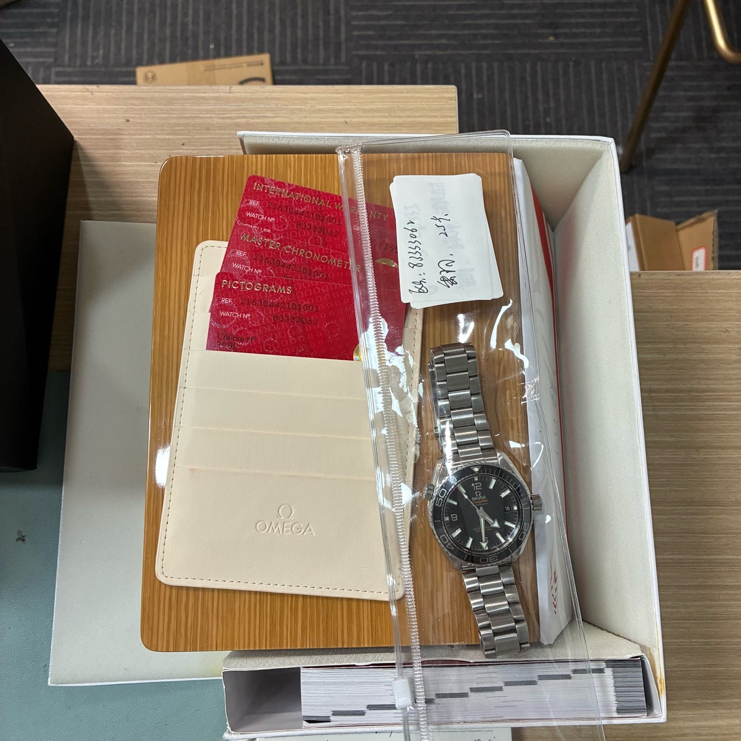 Omega Seahorse Series 43.5 215.30.44.21.01.001