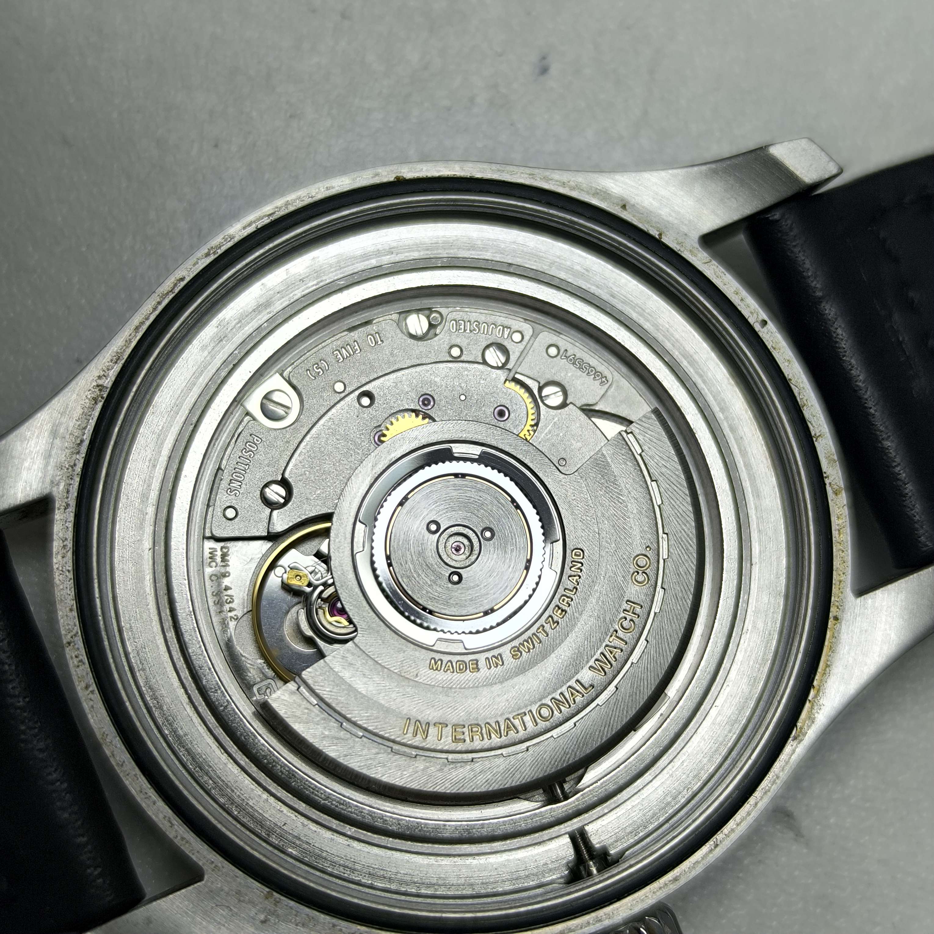 IWC Pilot 40 millimeters IW327012