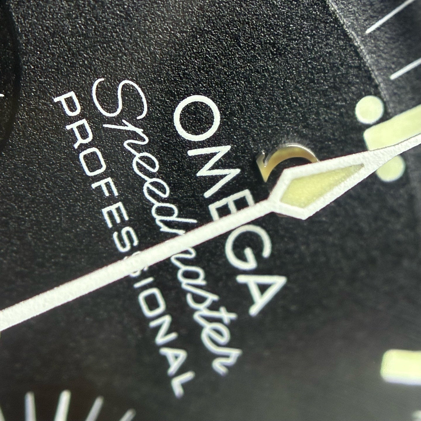 Omega Professional Series 42 310.30.42.50.01.002