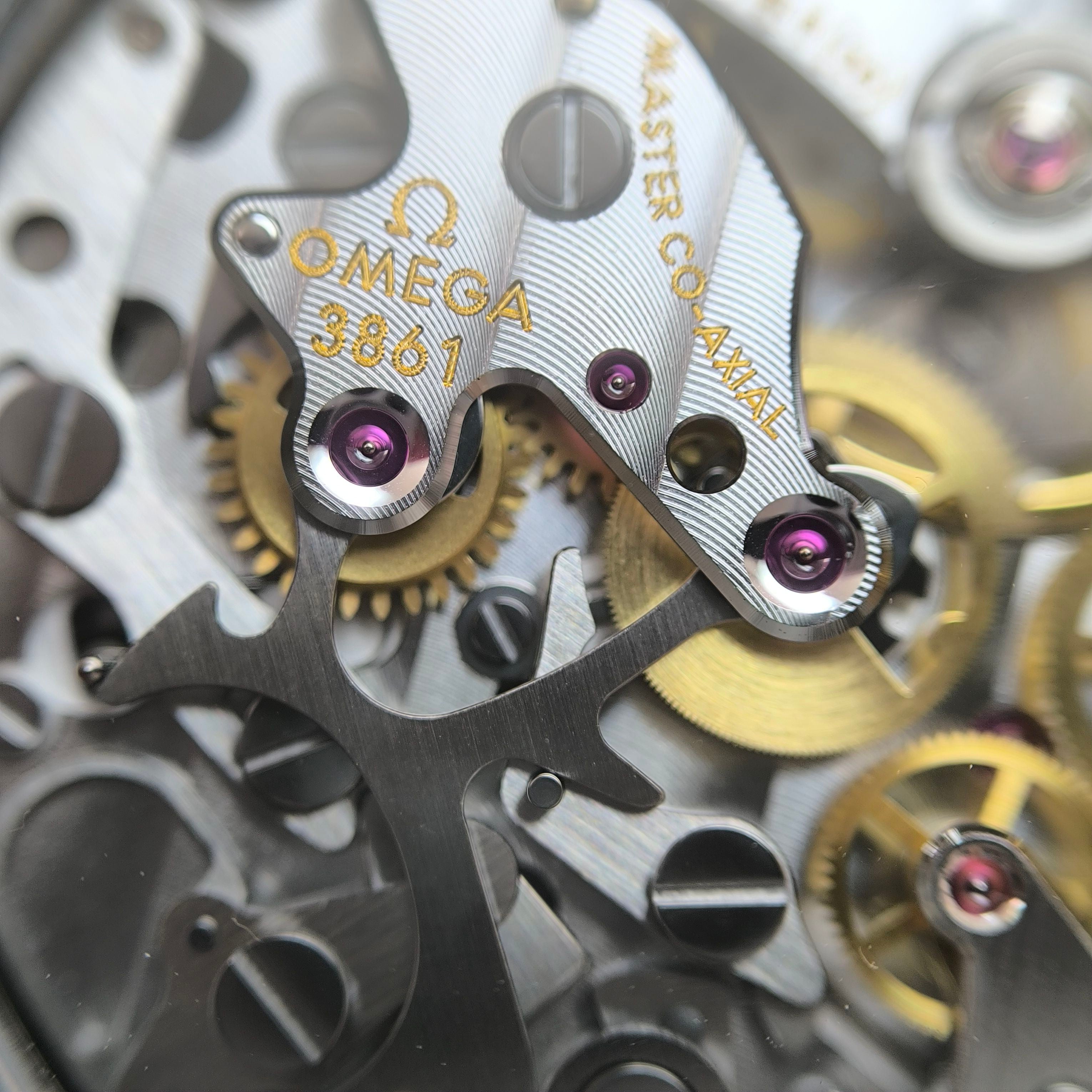 Omega 42 millimeters 310.32.42.50.04.002