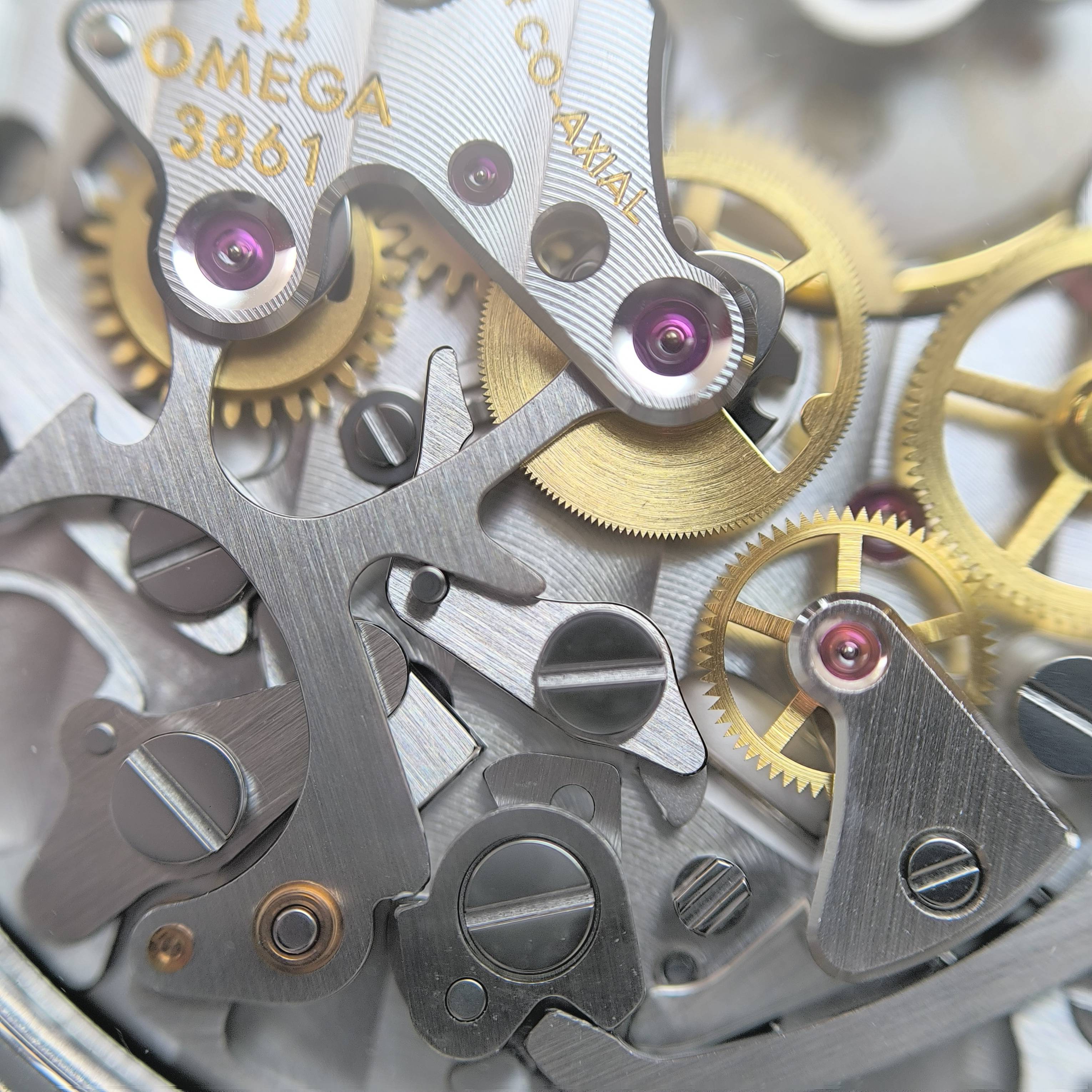 Omega 42 millimeters 310.32.42.50.04.002