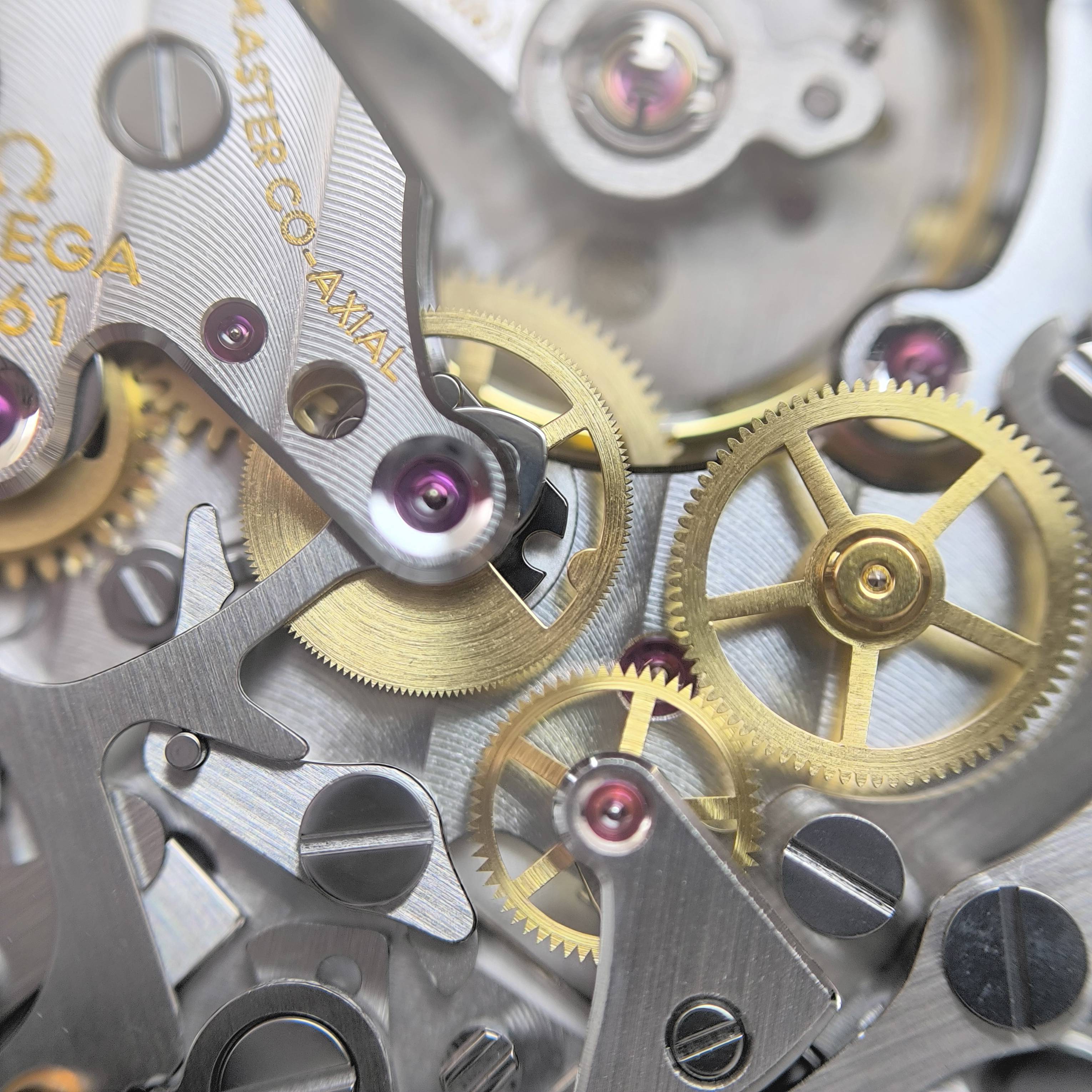 Omega 42 millimeters 310.32.42.50.04.002