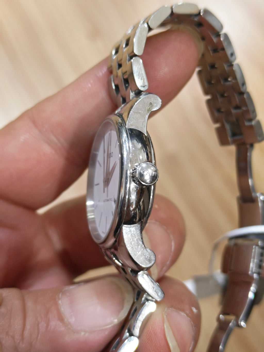 Mido Berenice Automatic (self-winding) watch 29 millimeters M7600.4.76.1