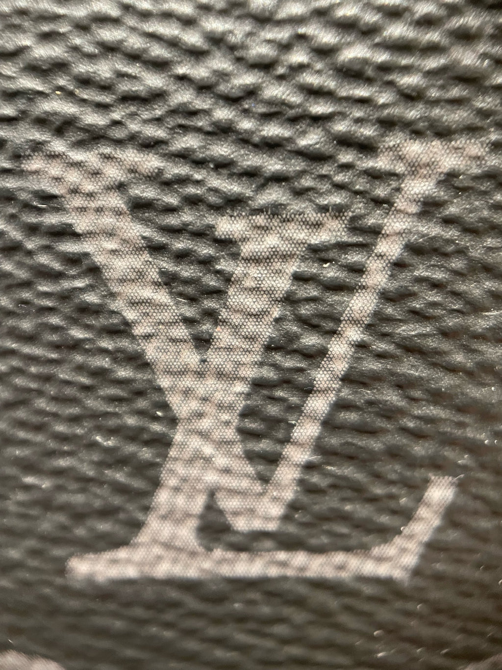 Louis Vuitton Messenger Bag