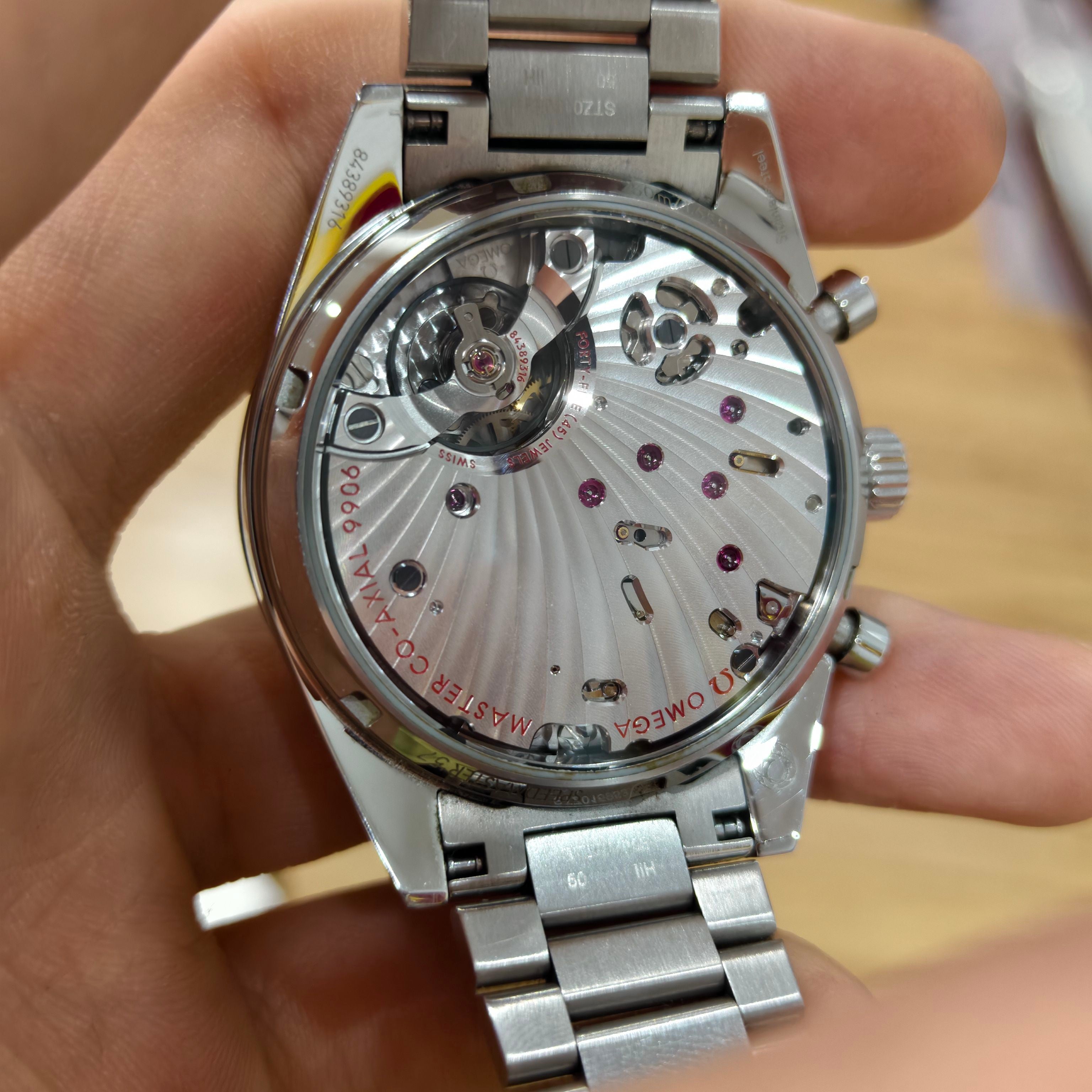 Omega Professional Series 40.5 332.10.41.51.10.001