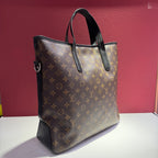 Louis Vuitton Tote