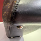 Louis Vuitton Tote