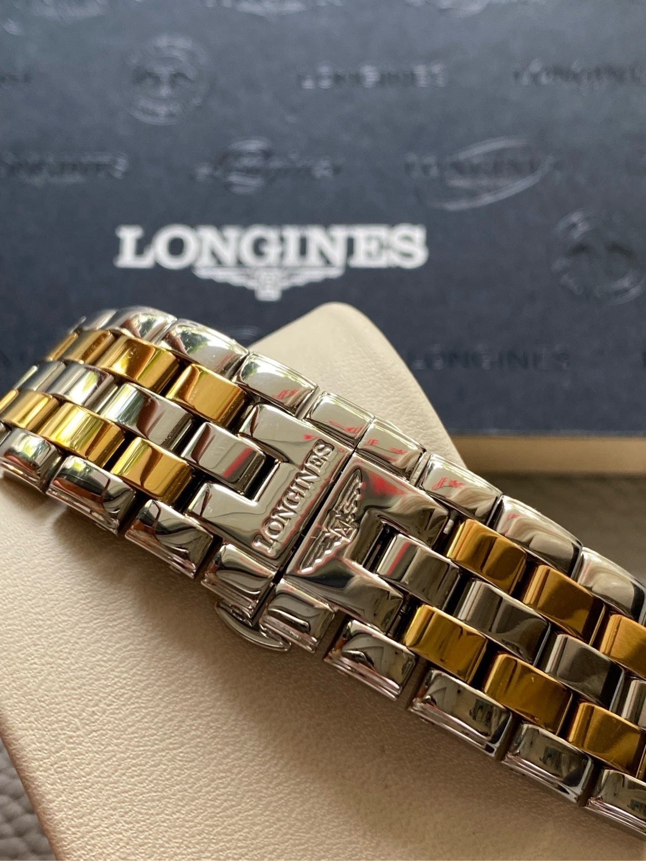 Longines Classic Yellow Automatic (self-winding) watch 35.6 millimeters L4.774.3.37.7